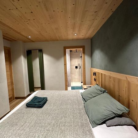 Luxueux Appartement T4 - Lac 5 Min - Parkings Privatifs - Vue Lac Et Montagne Annecy Zewnętrze zdjęcie