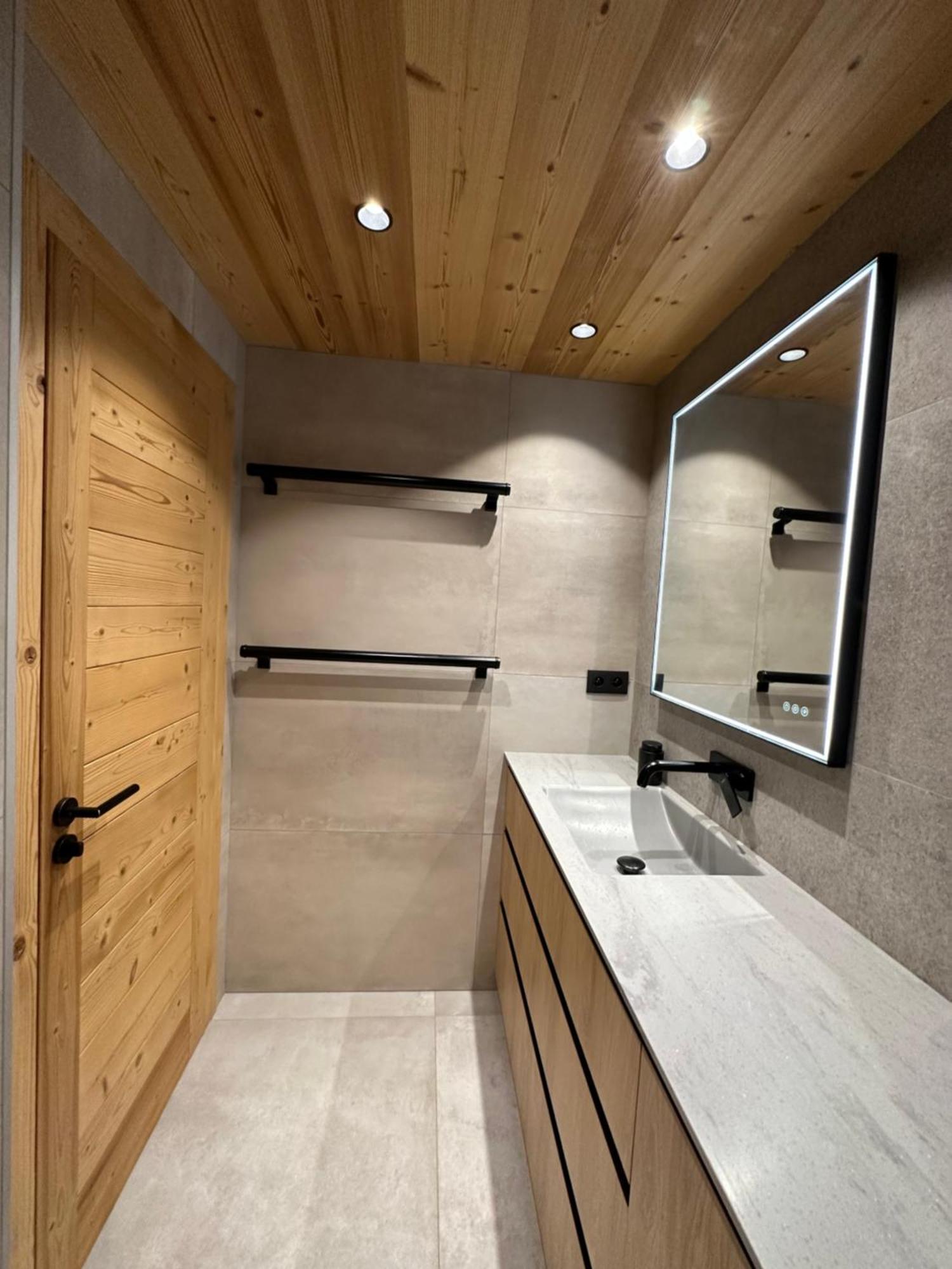 Luxueux Appartement T4 - Lac 5 Min - Parkings Privatifs - Vue Lac Et Montagne Annecy Zewnętrze zdjęcie